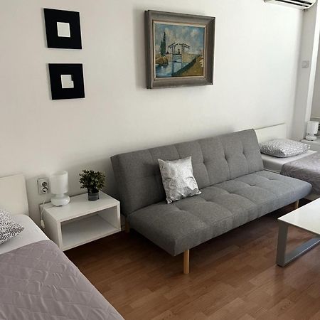 Arss Apartment Skopje Main Square 外观 照片