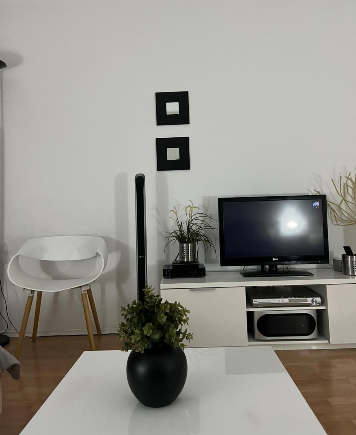 Arss Apartment Skopje Main Square 外观 照片